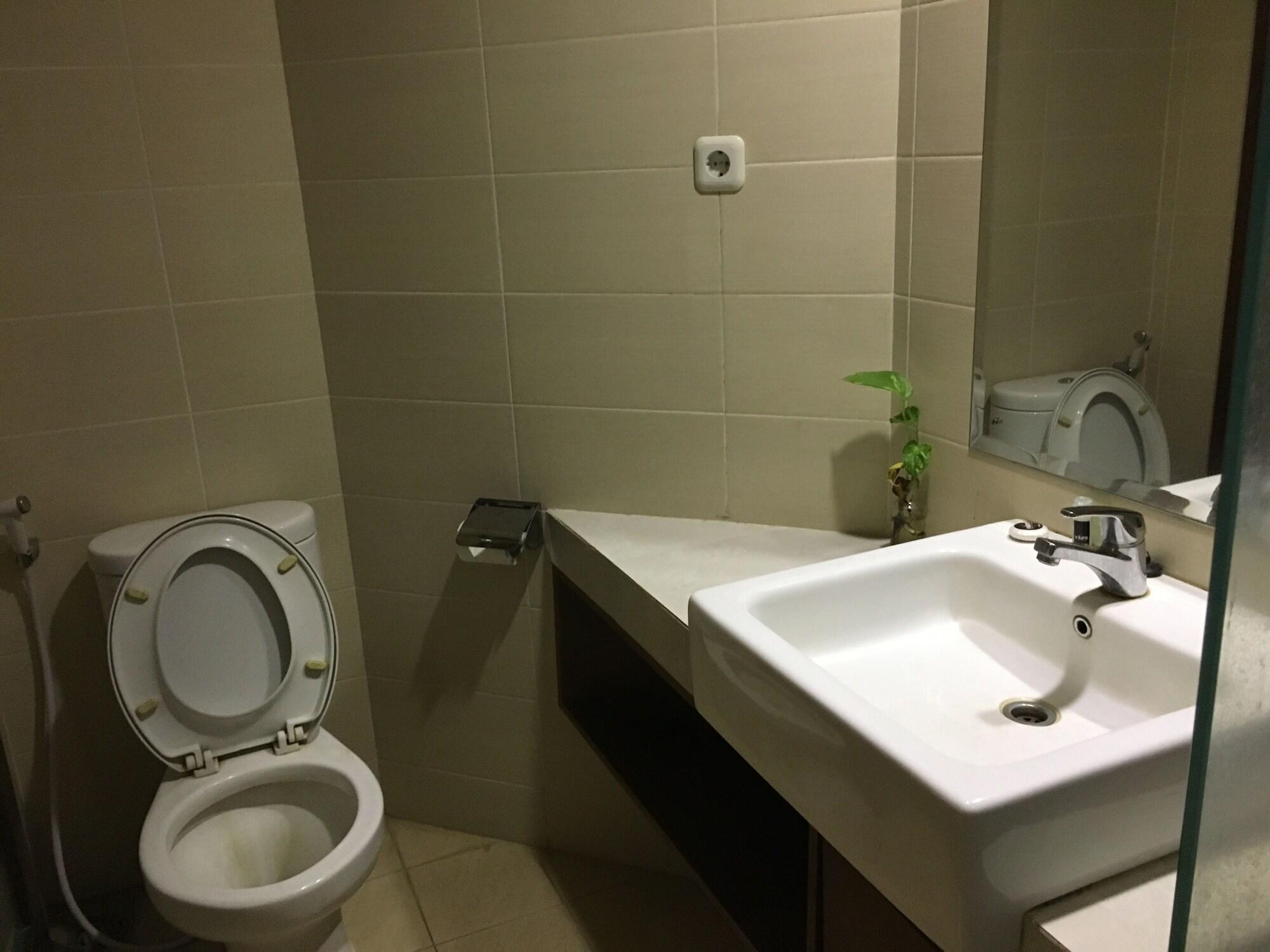 Maguwo Votel Viure Hotel Jogjakarta מראה חיצוני תמונה