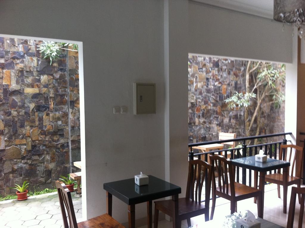 Maguwo Votel Viure Hotel Jogjakarta מראה חיצוני תמונה