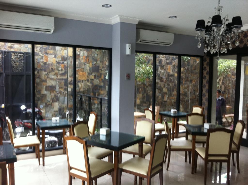 Maguwo Votel Viure Hotel Jogjakarta מראה חיצוני תמונה