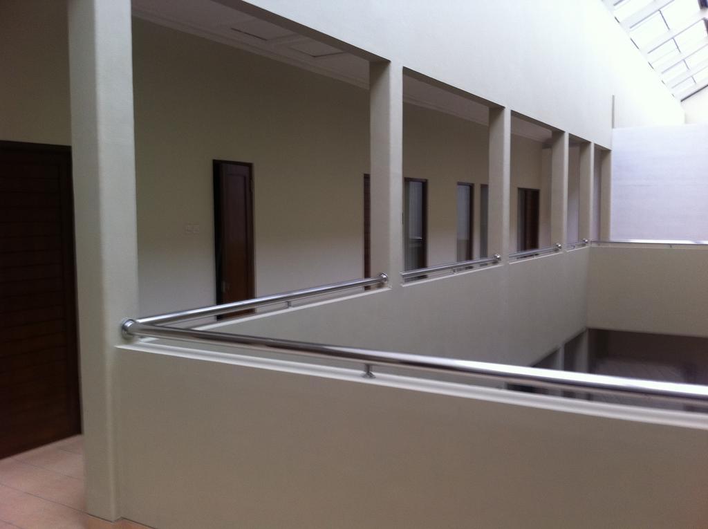 Maguwo Votel Viure Hotel Jogjakarta מראה חיצוני תמונה